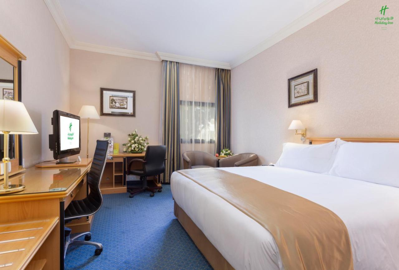 Hotel By Ihg 5*