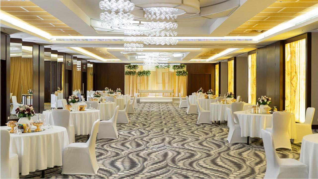 Hotel By Ihg 5*